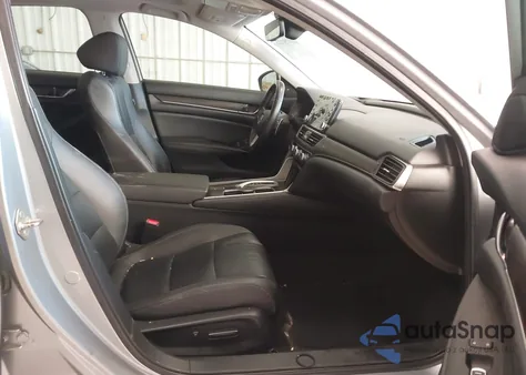 2019 Honda Accord Touring 2.0T from USA, damaged, VIN 1HGCV2F91KA006839